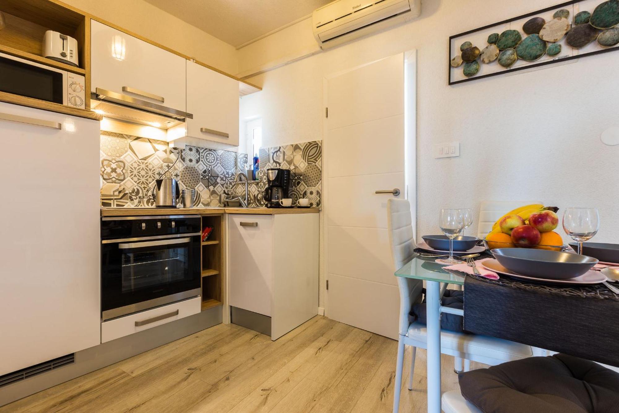 Apartments Mazijini Dvori 扎达尔 外观 照片