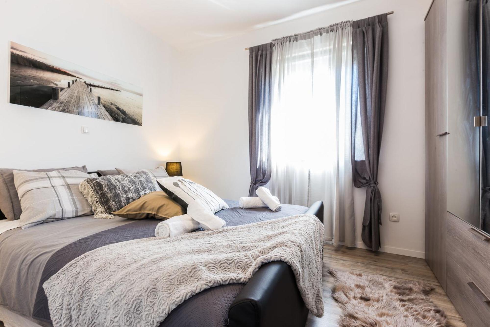 Apartments Mazijini Dvori 扎达尔 外观 照片